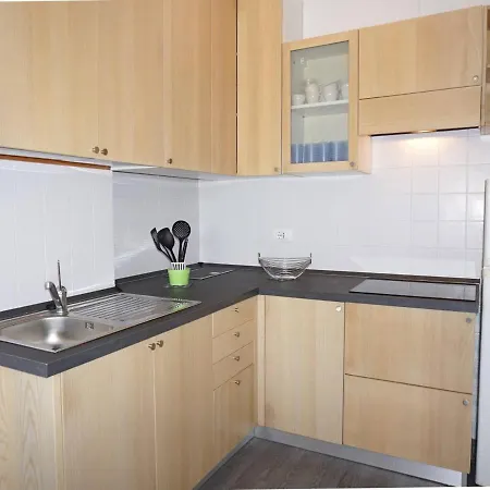 Apartment Excellent Flat With Ac, Shared Pool And Parking Porto Santa Margherita di Caorle